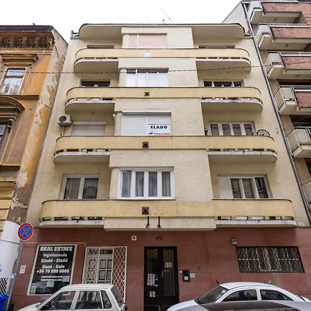 Paulay Deluxe 1 Apartment
